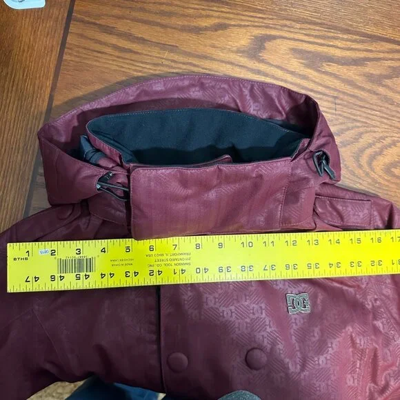 DC Shoes Exotex 10k Waterproof Snowboard/Ski Jacket Maroon Size S Women's - Picture 8 of 10
